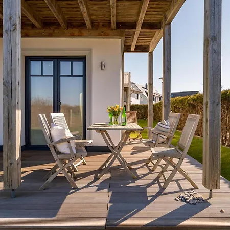 Strandresidenz We 02 Апартаменты Бёргеренде-Ретвиш